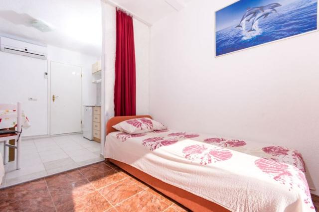 Žaja vila - apartmány v soukromí - Okrug Gornji (ostrov Čiovo) 
