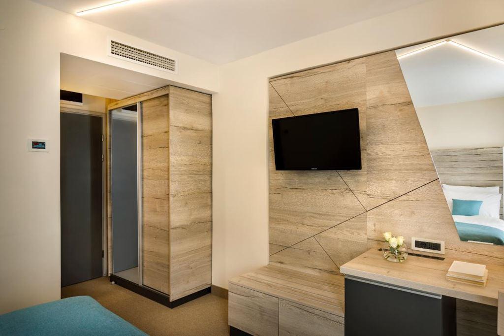 Hotel Marina - pokoj Standard Single - Moščenička Draga - - Ch