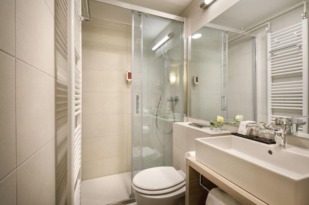 Hotel Marina - pokoj Standard Family - Moščenička Draga - - Ch