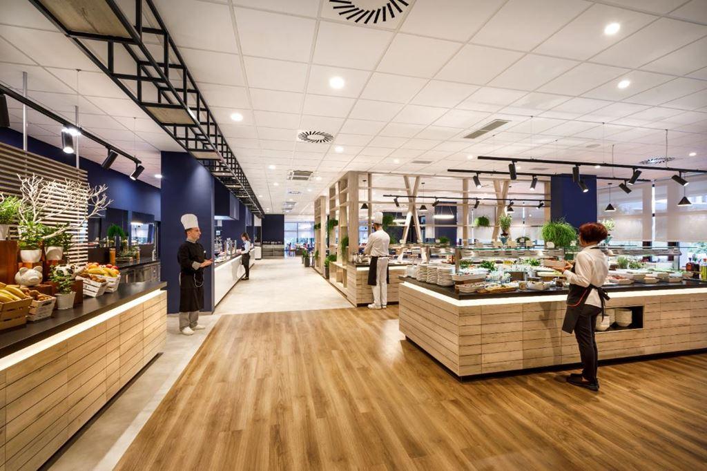 Marina hotel - restaurant - Moščenička Draga - - Chorvatsko