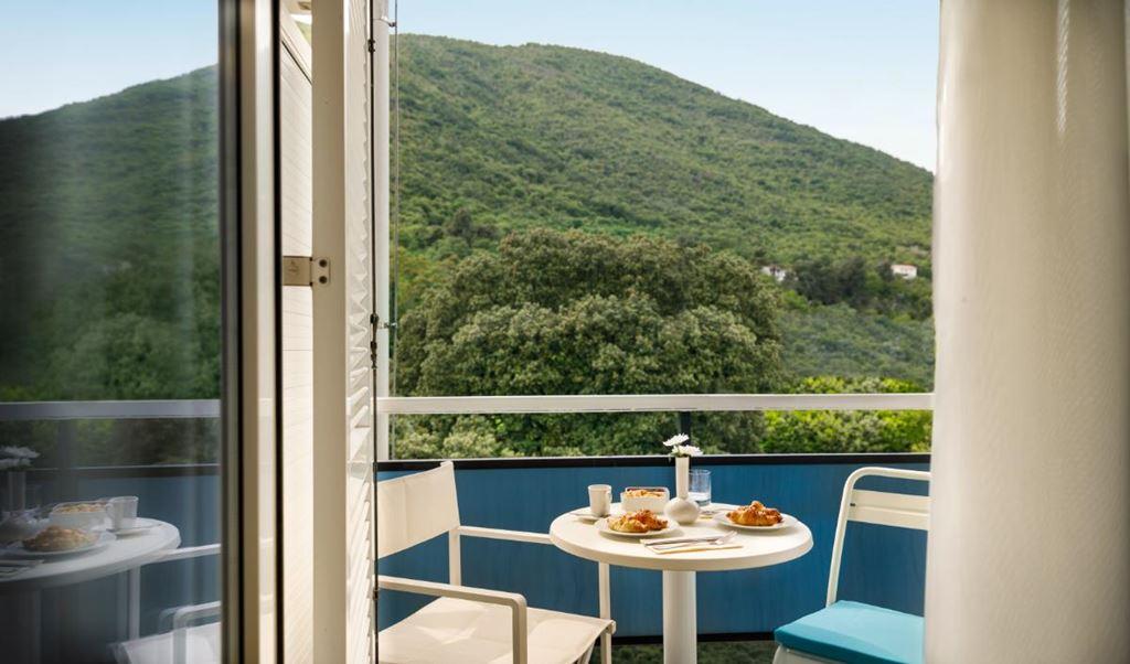 Hotel Marina - pokoj Superior Family - Moščenička Draga - - Ch