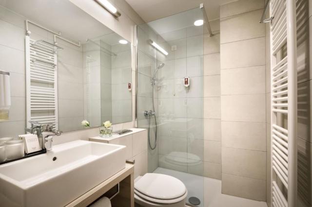 Hotel Marina - pokoj Standard - Moščenička Draga -  - Chorvatsk