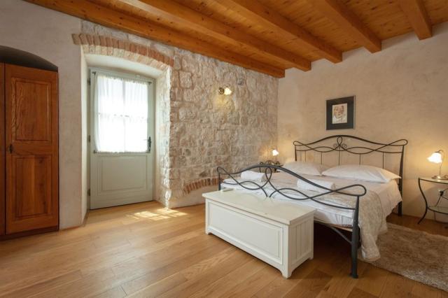 Vila Mama - Apartmán č. 2 - Omiš -  - Chorvatsko