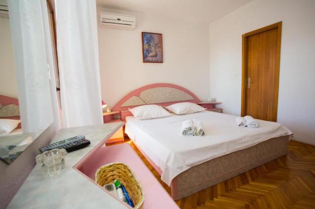 Zoran apartmány - STD Rozi 1/2 - Promajna -  - Chorvatsko