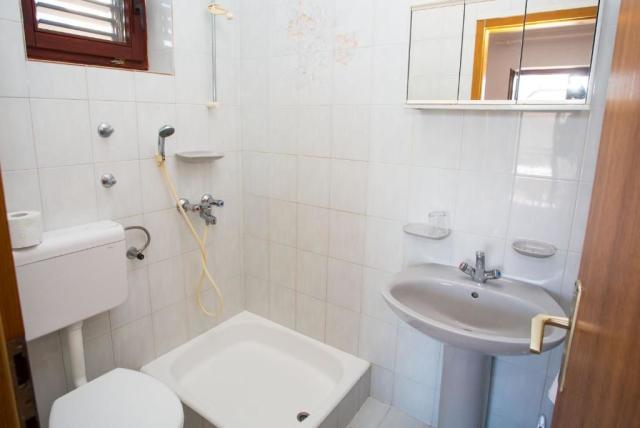 Zoran apartmány - STD Rozi 1/2 - Promajna -  - Chorvatsko