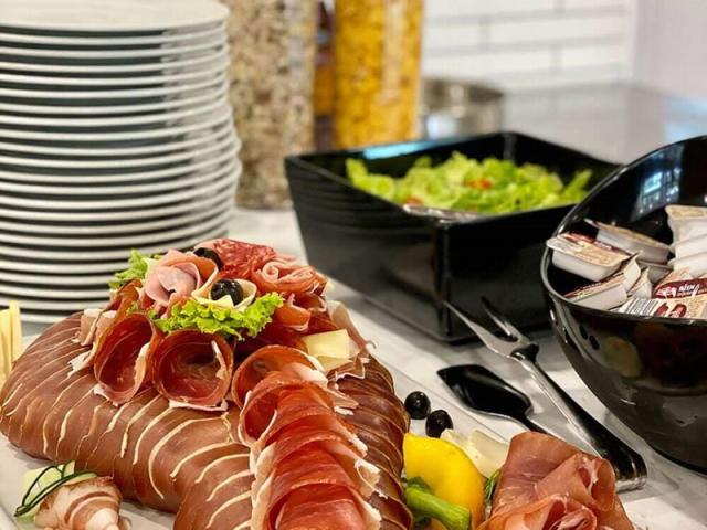 Urania Family Resort - Baška Voda -  - Chorvatsko