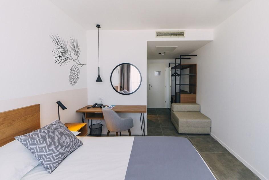 Morenia Resort - pokoj Comfort B - Podaca - - Chorvatsko