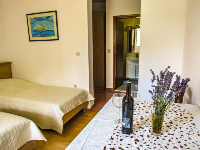 Slavena vila - studio pro 3 osoby, č. 3 - Gradac -  - Chorvatsk