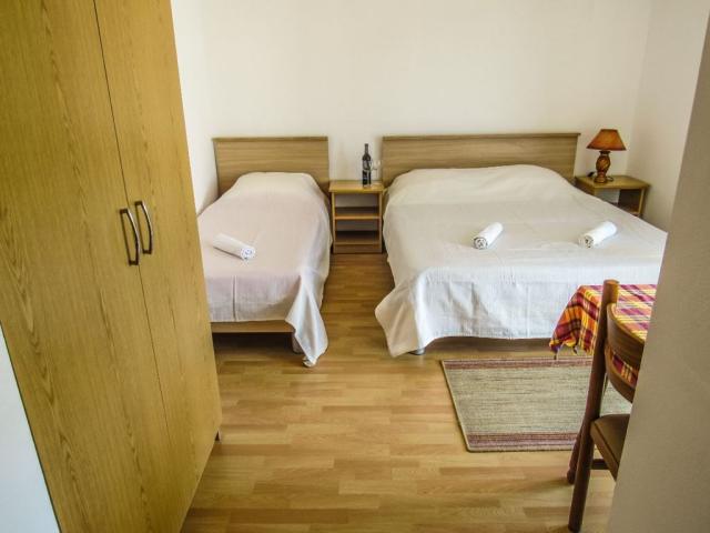Slavena vila - studio pro 3 osoby, č. 6 - Gradac -  - Chorvatsk
