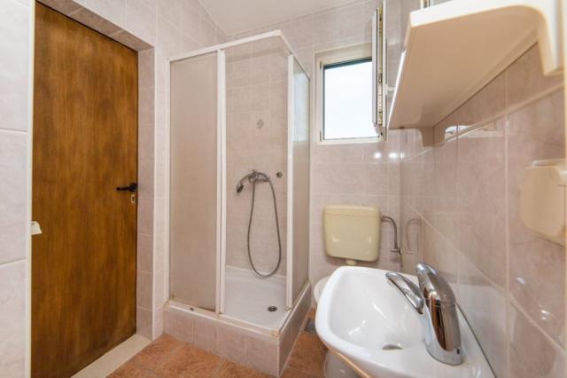Slavena vila - apartmán pro 6-10 osob č. 8 - Gradac -  - Chorva