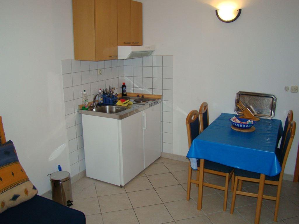 Vila Čuturić Josip - 101 A2+2 kat I - Gradac - Chorvatsko - (3
