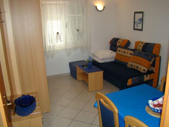 Vila Čuturić Josip - 101 A2+2 kat I - Gradac - Chorvatsko -  (2