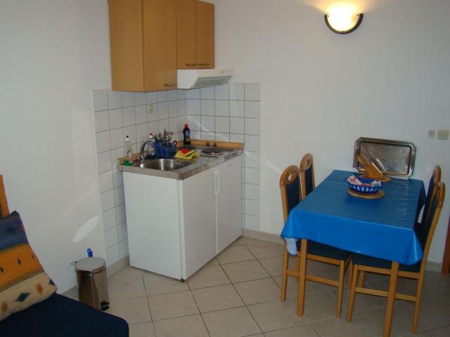 Vila Čuturić Josip - 101 A2+2 kat I - Gradac - Chorvatsko -  (3