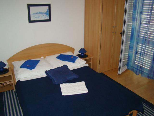 Vila Čuturić Josip - 101 A2+2 kat I - Gradac - Chorvatsko -  (1
