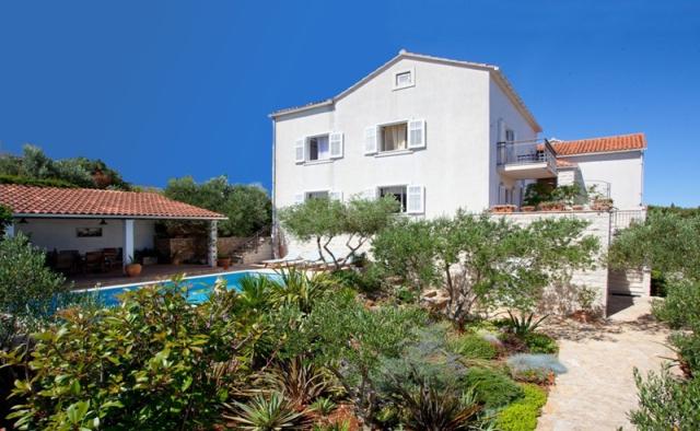 Lukrecia apartmány - Supetar (ostrov Brač) -  - Chorvatsko