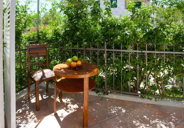 Lukrecia apartmány - Supetar (ostrov Brač) -  - Chorvatsko