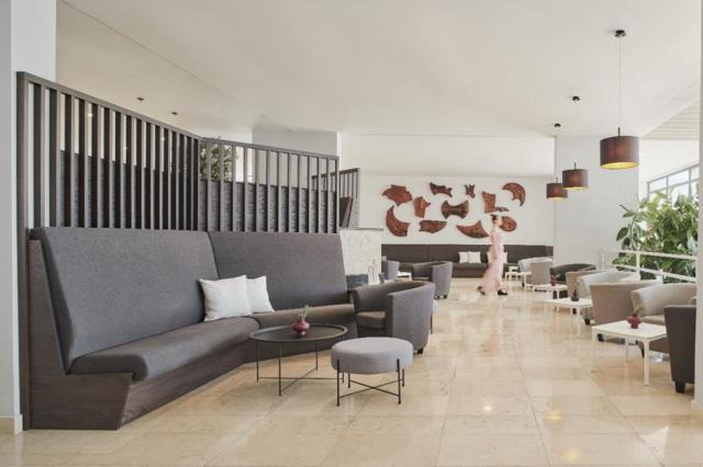 Bluesun Maslinik depandance - lobby v hotelu Neptun - Tučepi - 