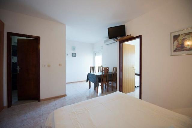 Neda vila - apartmán pro 4 osoby s 1 ložnicí - Omiš-Duće -  - C
