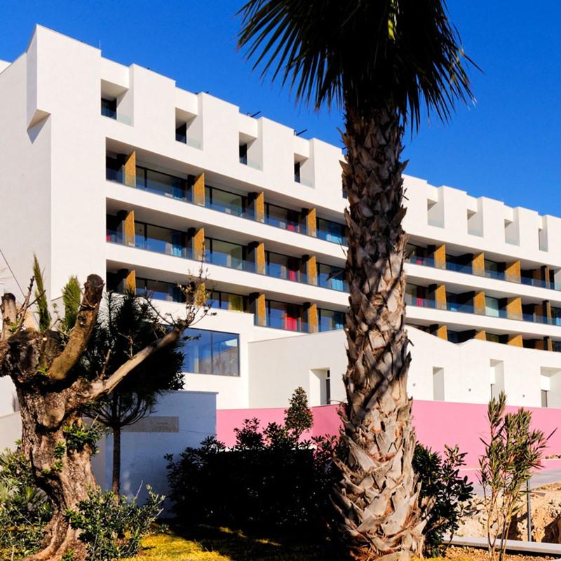 Ola hotel - Seget Donji (Trogir) - - Chorvatsko