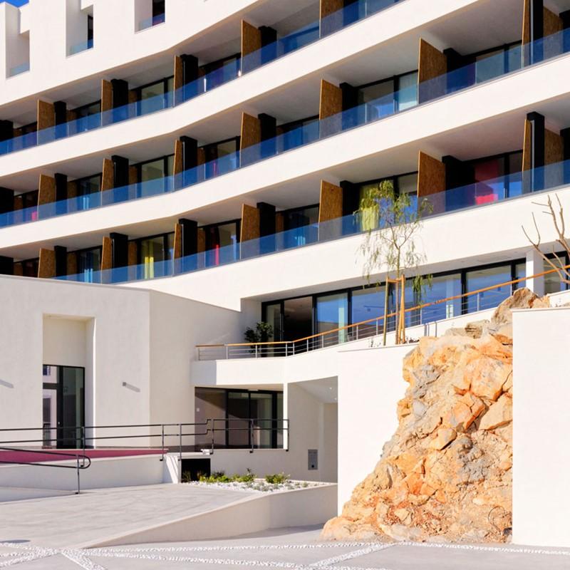 Ola hotel - Seget Donji (Trogir) - - Chorvatsko