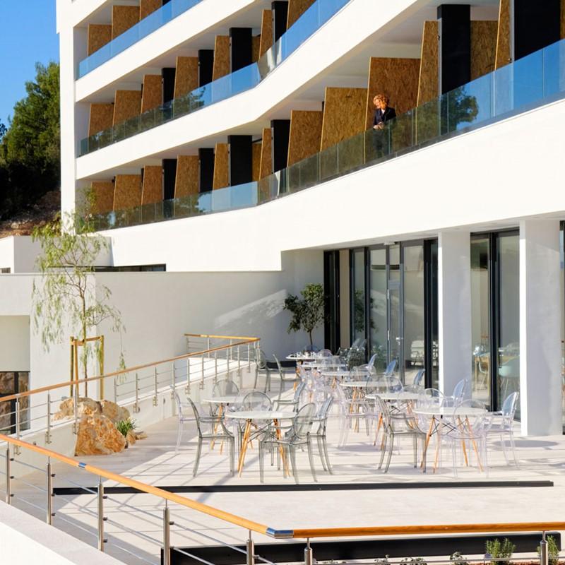 Ola hotel - Seget Donji (Trogir) - - Chorvatsko