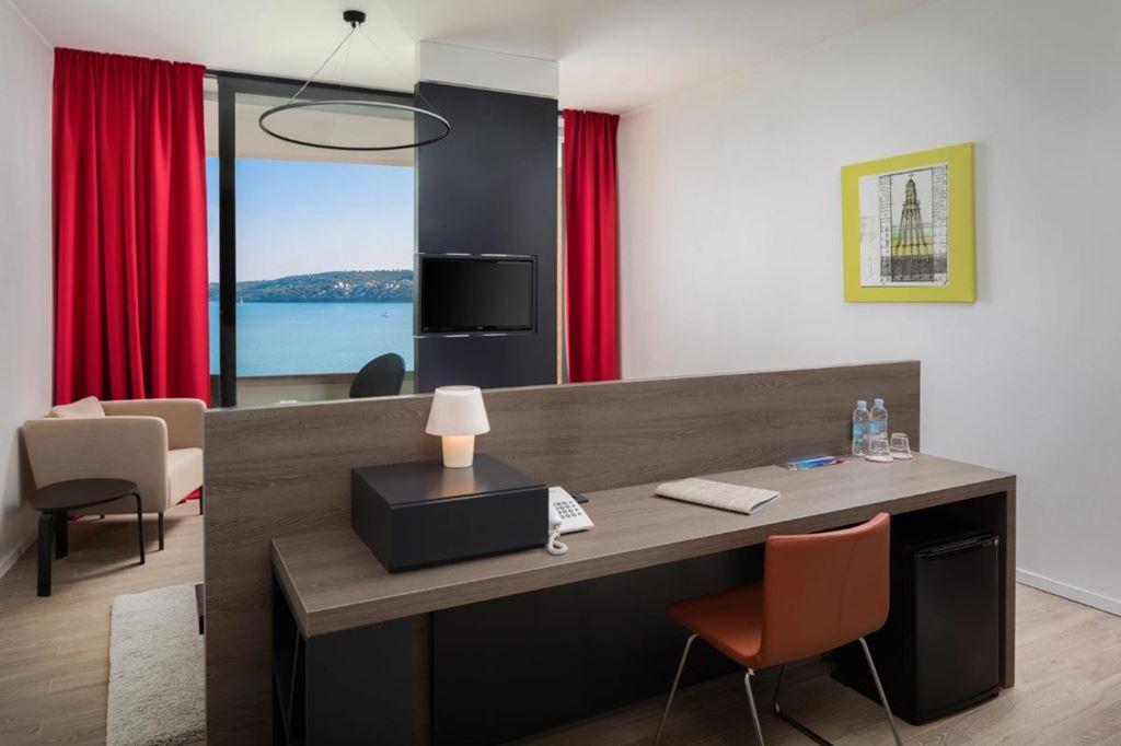 Ola hotel - pokoj Superior - Seget Donji (Trogir) - - Chorvats