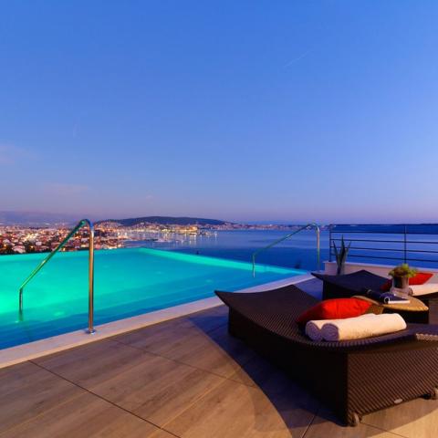Ola hotel - Seget Donji (Trogir) -  - Chorvatsko