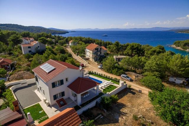 Makarac vila - Milna (ostrov Brač) -  - Chorvatsko