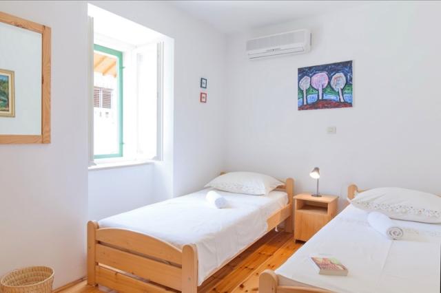 Bonaca vila - Sumartin (ostrov Brač) -  - Chorvatsko