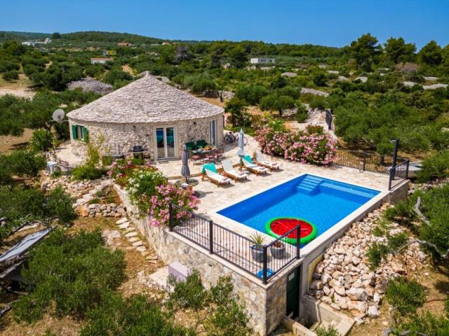 Island Getaway - Mirca Heritage House - Mirca (ostrov Brač) -  