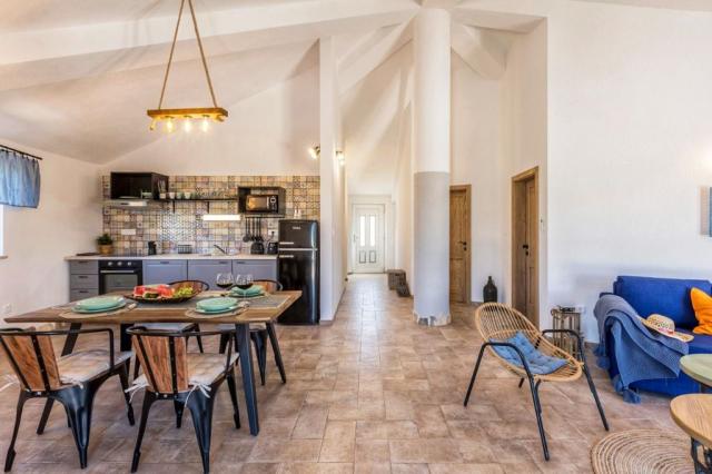 Island Getaway - Mirca Heritage House - Mirca (ostrov Brač) -  