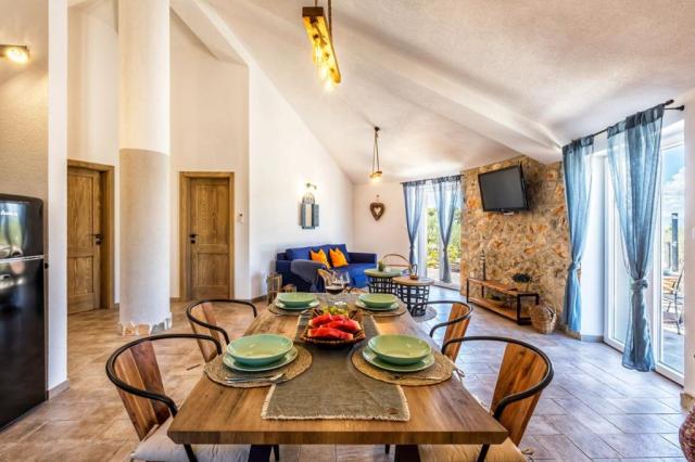 Island Getaway - Mirca Heritage House - Mirca (ostrov Brač) -  