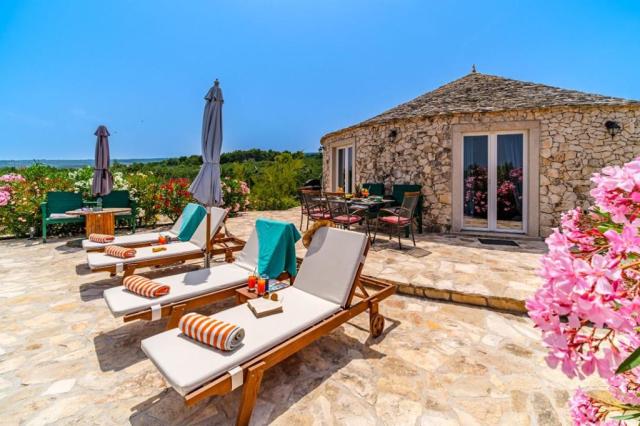 Island Getaway - Mirca Heritage House - Mirca (ostrov Brač) -  