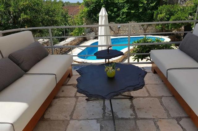 Vicina vila - Milna (ostrov Brač) -  - Chorvatsko