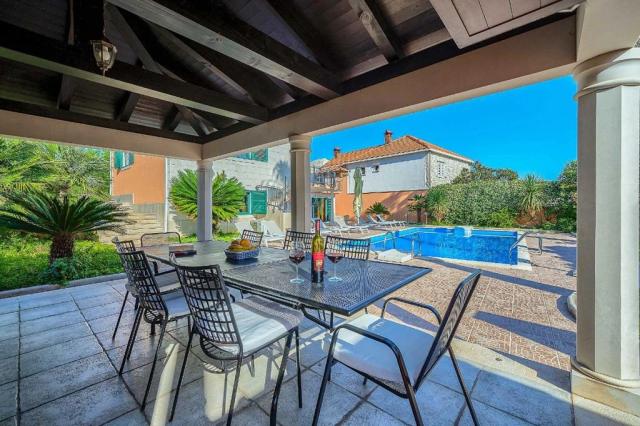 Rasotica vila - Sumartin (ostrov Brač) -  - Chorvatsko