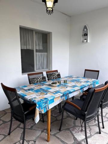 Ruža vila - apartmán pro 8 osob - Brist -  - Chorvatsko