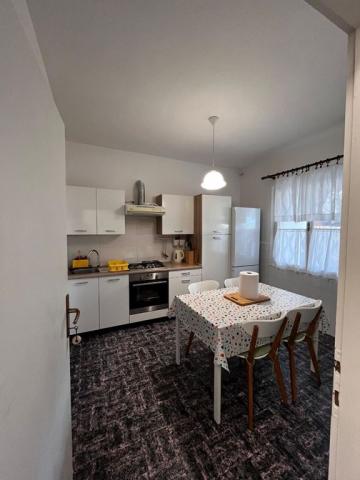 Ruža vila - apartmán pro 8 osob - Brist -  - Chorvatsko