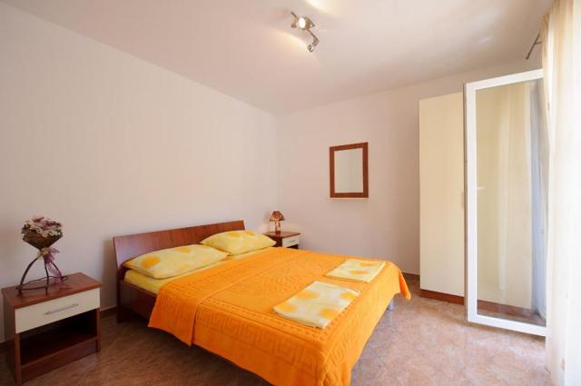 Biokovo vila a depandance - apartmán č. 4 - Gradac -  - Chorvat