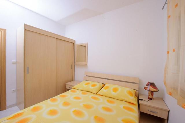Biokovo vila a depandance - apartmán č. 1 - Gradac -  - Chorvat