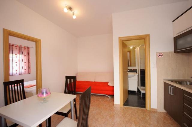 Biokovo vila a depandance - apartmán č. 2 - Gradac -  - Chorvat