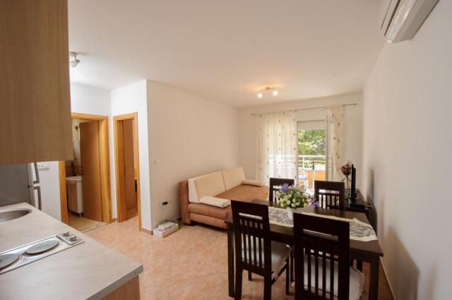 Biokovo vila a depandance - apartmán č. 3 - Gradac -  - Chorvat