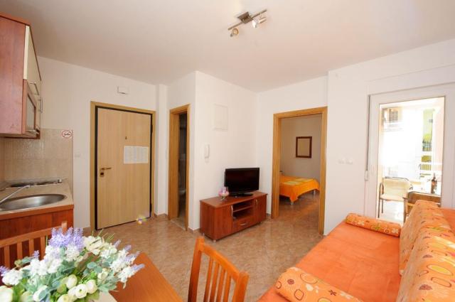 Biokovo vila a depandance - apartmán č. 4 - Gradac -  - Chorvat
