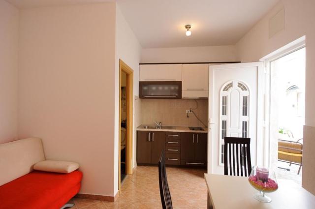 Biokovo vila a depandance - apartmán č. 2 - Gradac -  - Chorvat