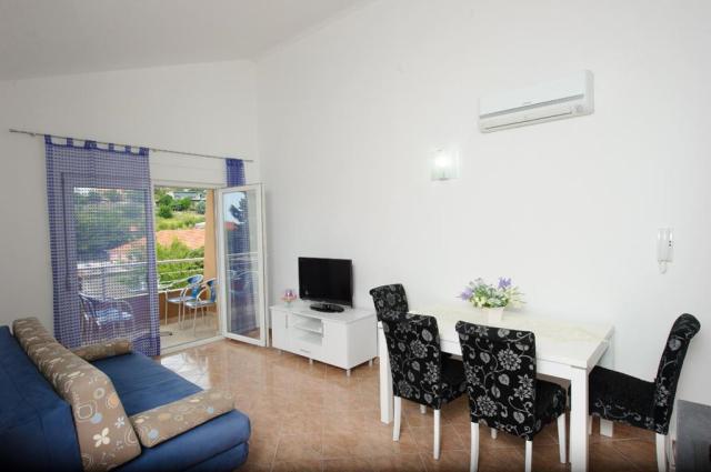 Biokovo vila a depandance - apartmán č. 7 - Gradac -  - Chorvat