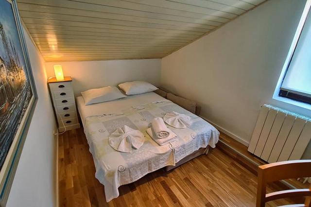 Petra vila - Brela -  - Chorvatsko