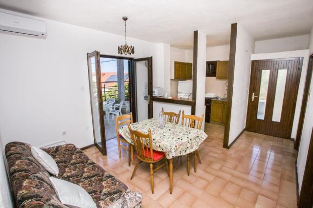 Pero vila - apartmán pro 6 osob - Nemira -  - Chorvatsko