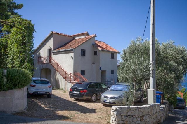Pero vila - Nemira -  - Chorvatsko