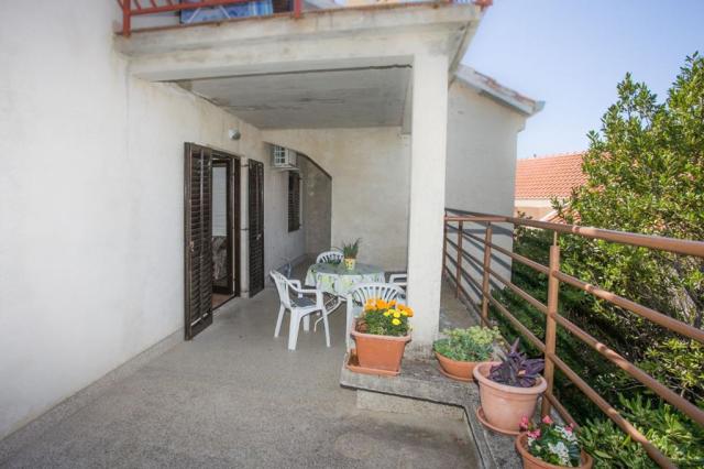 Pero vila - apartmán pro 6 osob - Nemira -  - Chorvatsko