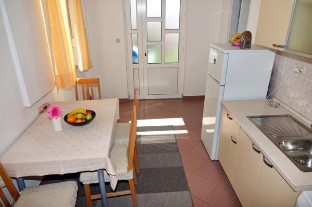Roza vila - Baška Voda -  - Chorvatsko