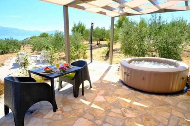 Olive Garden Home - mobil home - Mirca (ostrov Brač) -  - Chorv